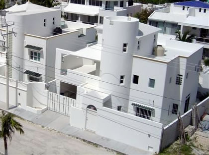 Casa en Venta en Puerto Morelos, Quintana Roo, México, Muy Cerca de Cancún  | Bienes Raices Merida